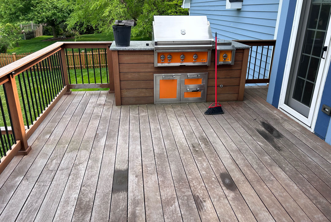 ipe deck before cleaning, gray